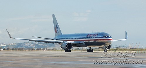 N373AA, B767-300, American Airlines.jpg