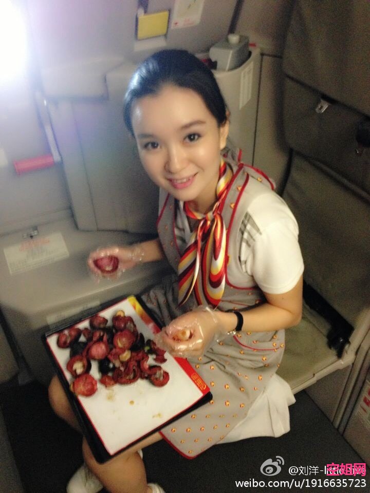 081921ys8jx8lzsxcz1188.jpg