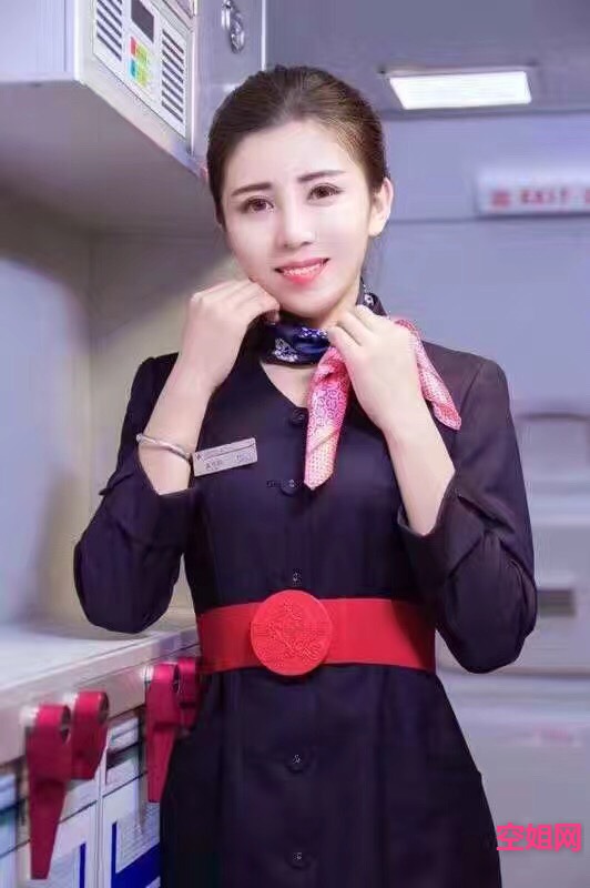 192614g1xx7qv1uqq4i6q7.jpg