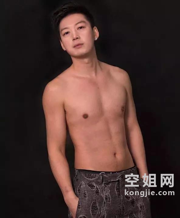 235548cat0wlmrnlrtca5m.jpg